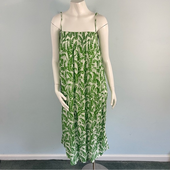 WeWoreWhat Smocked Midi Dress Size Small Vacation Resort Green Tropical Floral - Picture 2 of 13